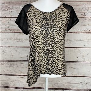 Women’s Leopard stud top small
